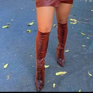 Fashion nova brown/rust snake boots